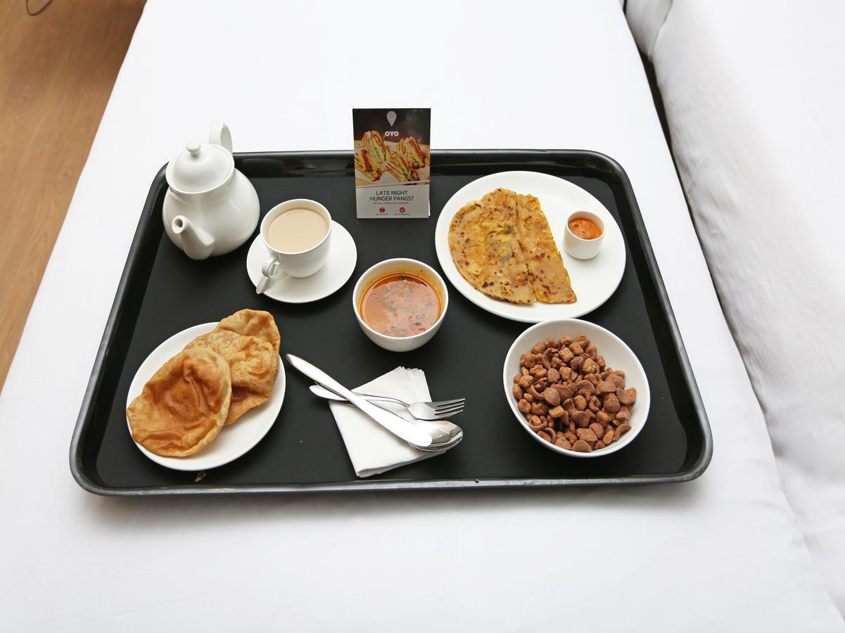 Oyo 10936 Rajasthan Resort Пушкар Екстериор снимка